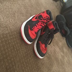 Nike Red and Black Sneakers High-Top Style